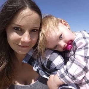 Meet your Posher, Stephanie